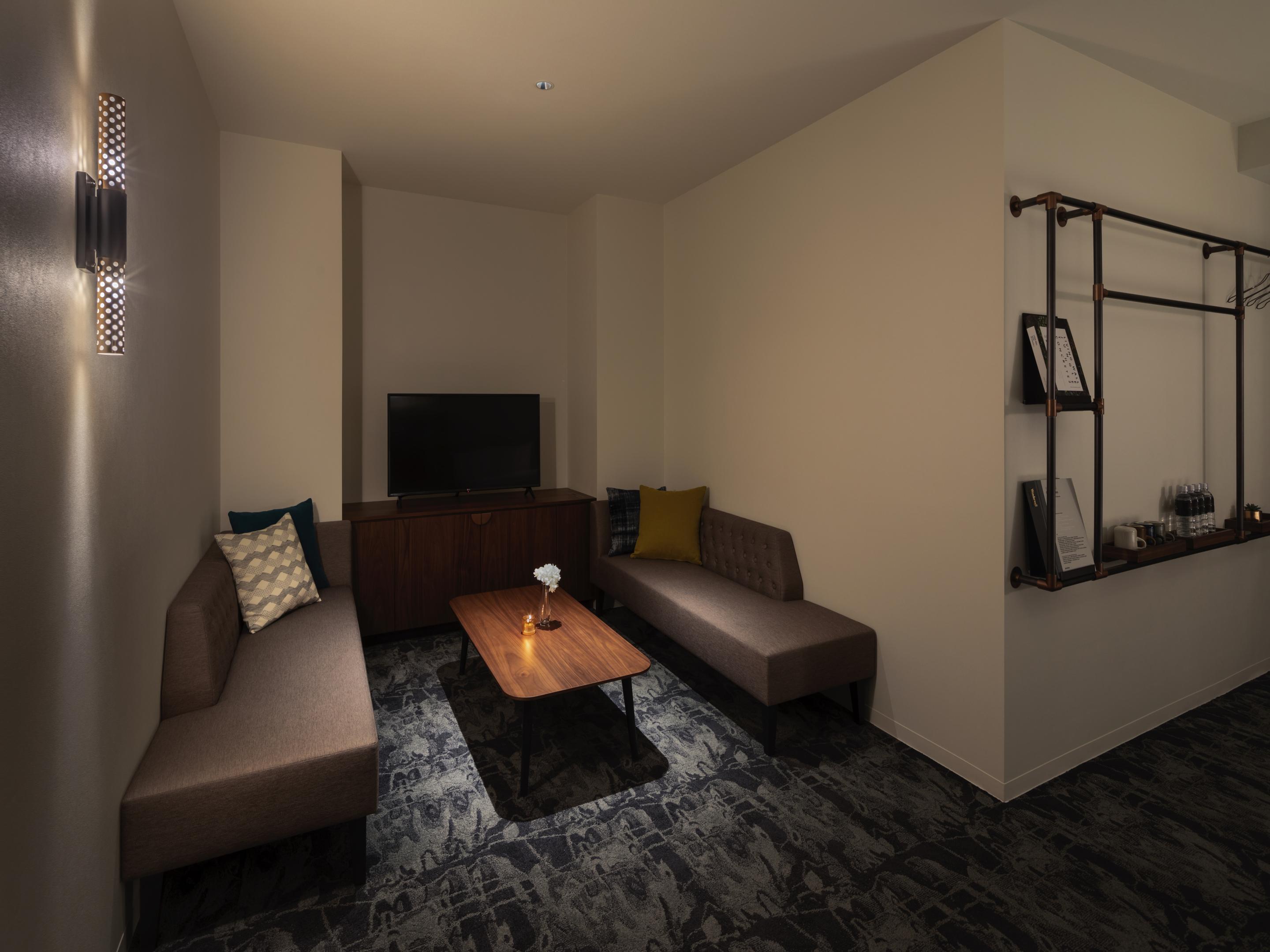 The Lively Osaka Honmachi Hotel Exterior photo